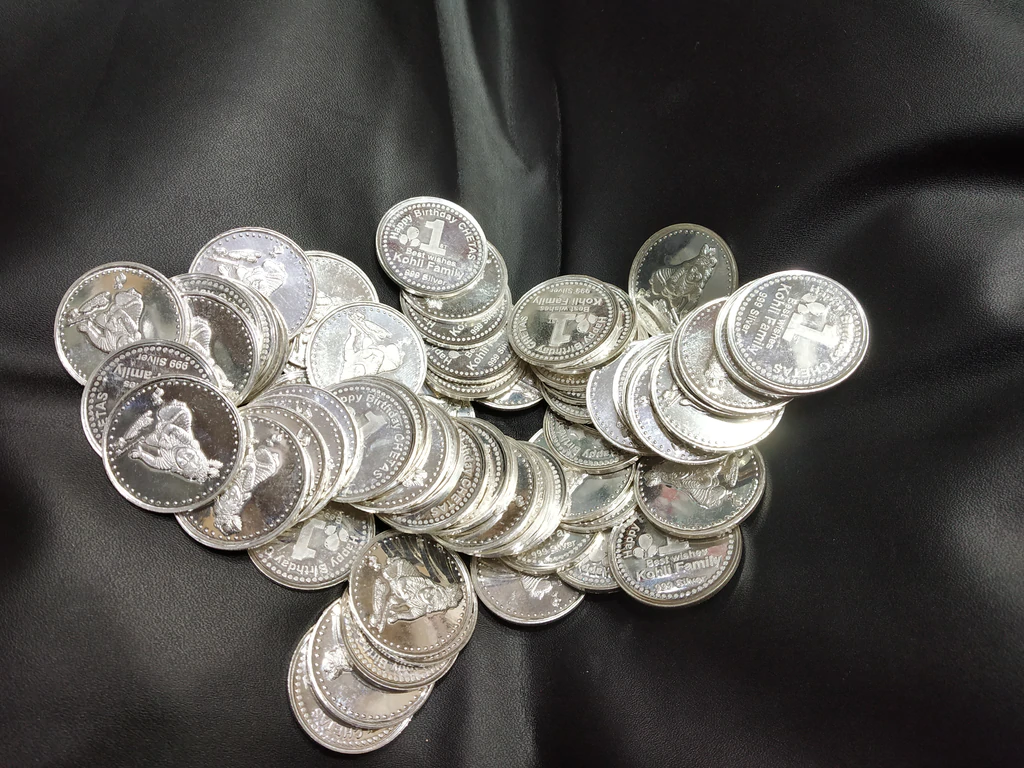 Where to Buy Silver Coins – The Best Places to Get Your Hands on Fine Silver